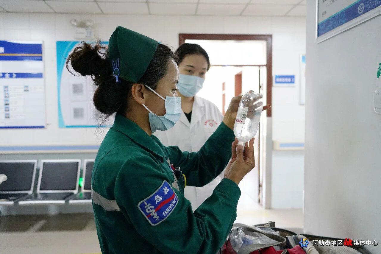 蜘蛛直播app下载-疆超联赛进行时｜阿勒泰人民医院全力保障疆超联赛医疗服务